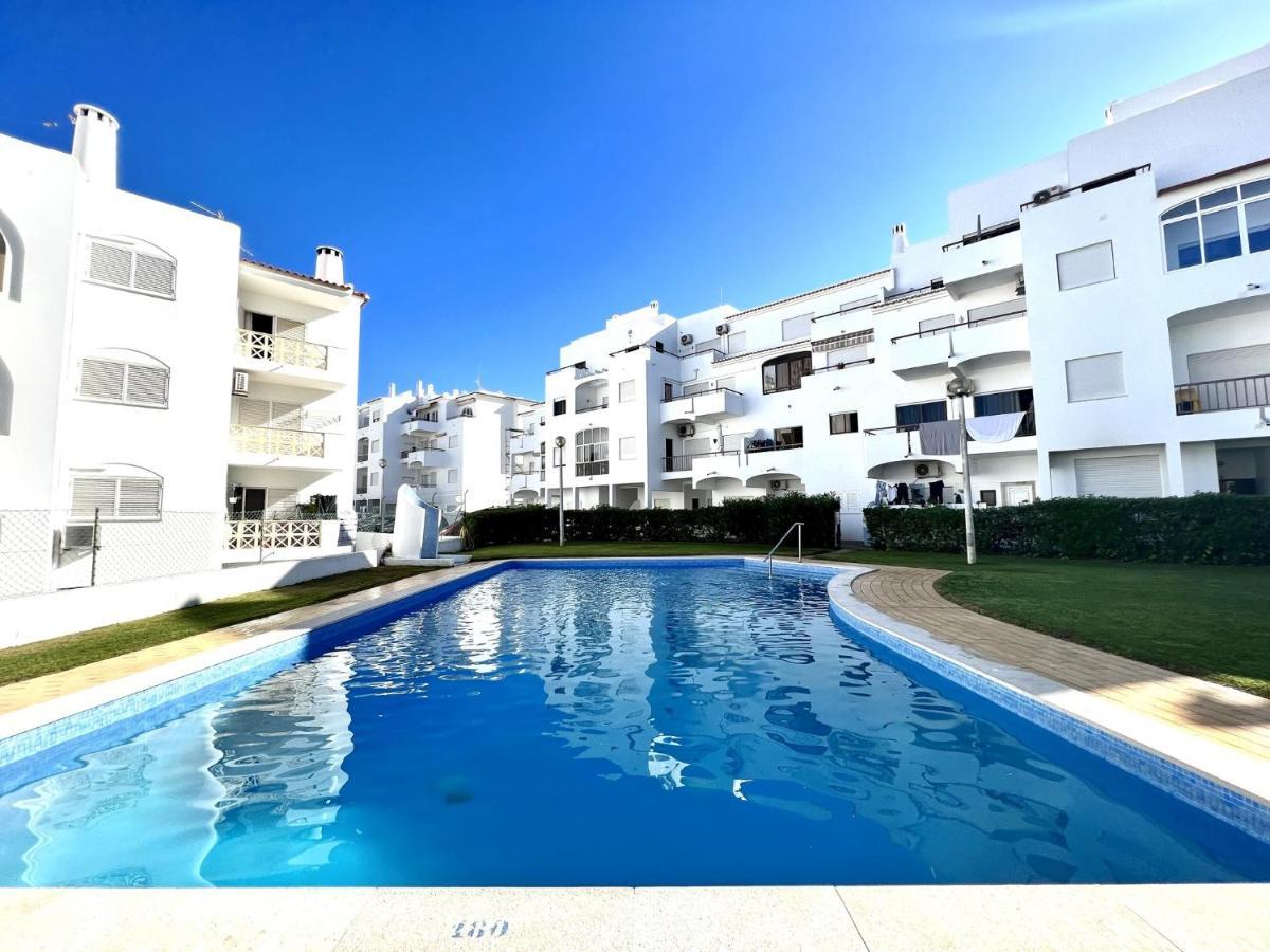 Albufeira Downtown With Pool By Homing Leilighet Eksteriør bilde