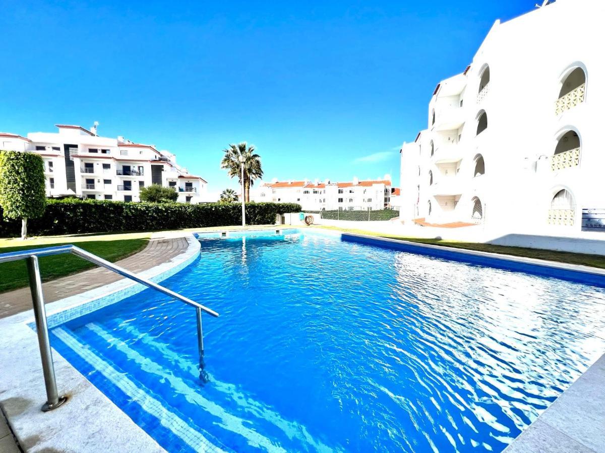 Albufeira Downtown With Pool By Homing Leilighet Eksteriør bilde